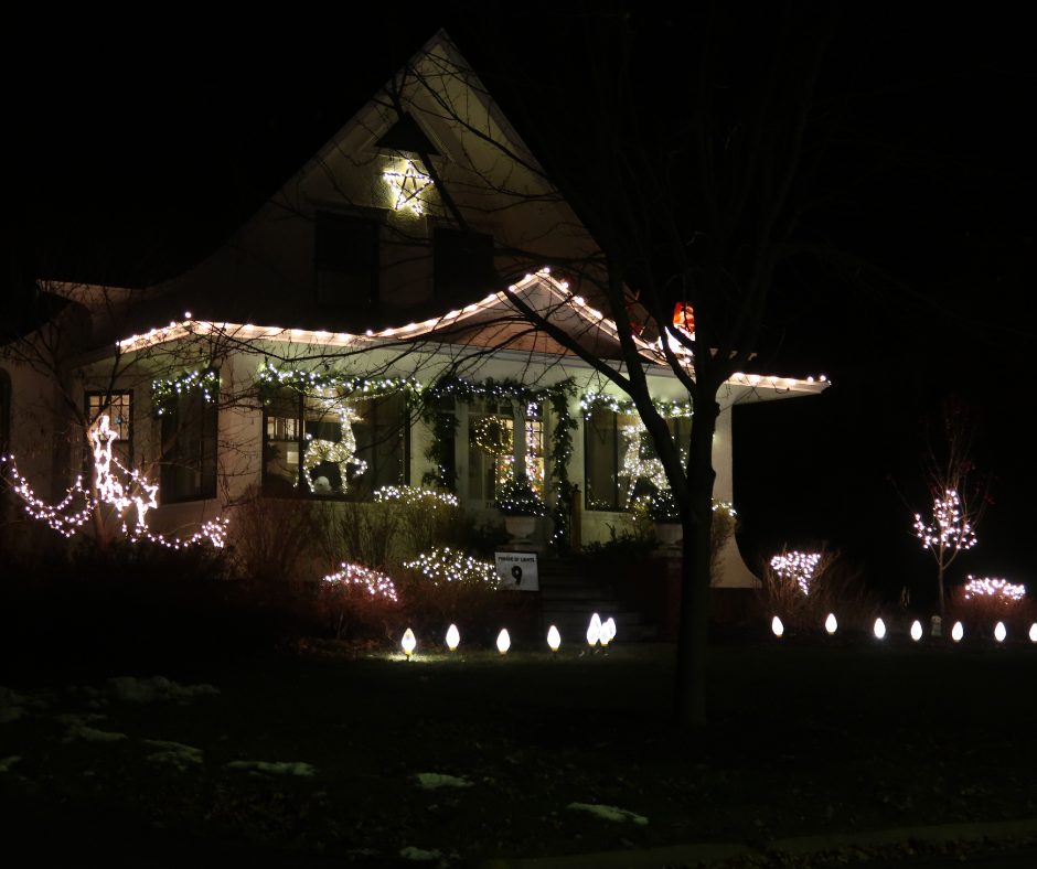 Entry house in Parade of Lights